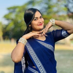 বুলু আম পাইর শারী